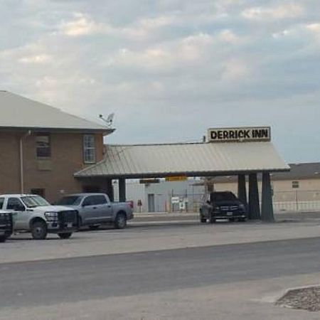 Derrick Inn Big Lake Exterior photo
